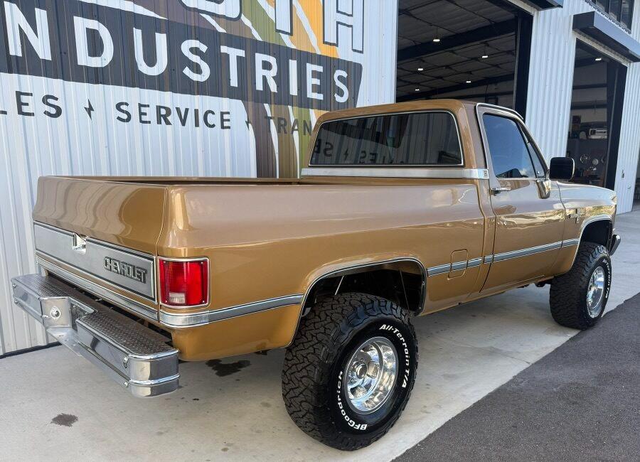 1985 Chevrolet K10 Silverado 4x4 - 3