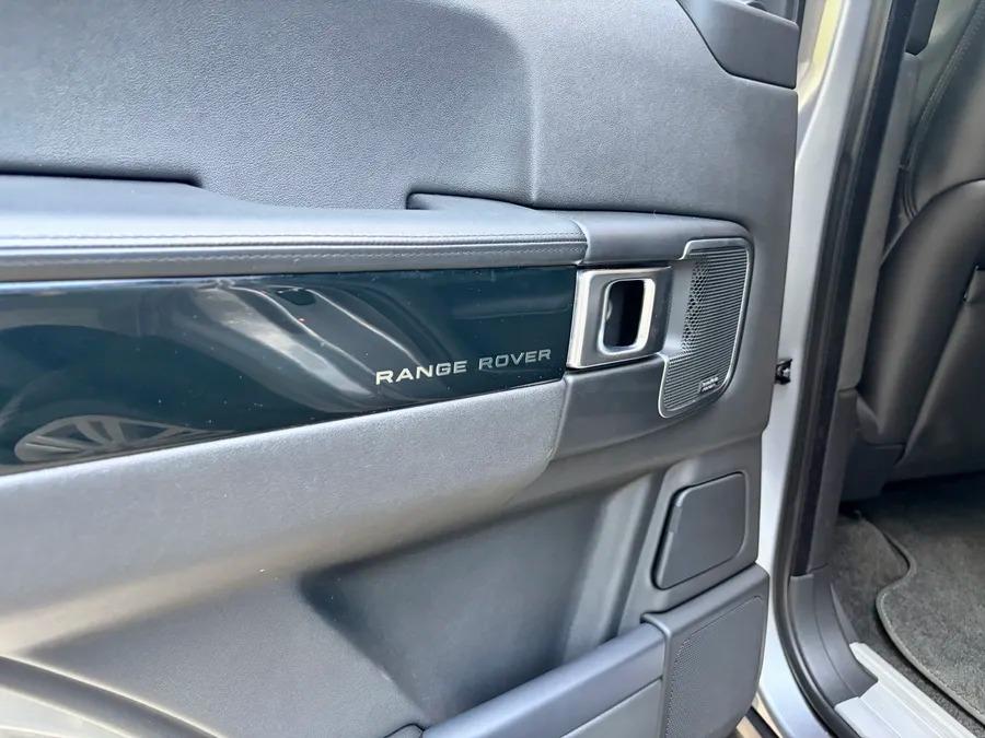 2012 Land Rover Range Rover HSE Lux