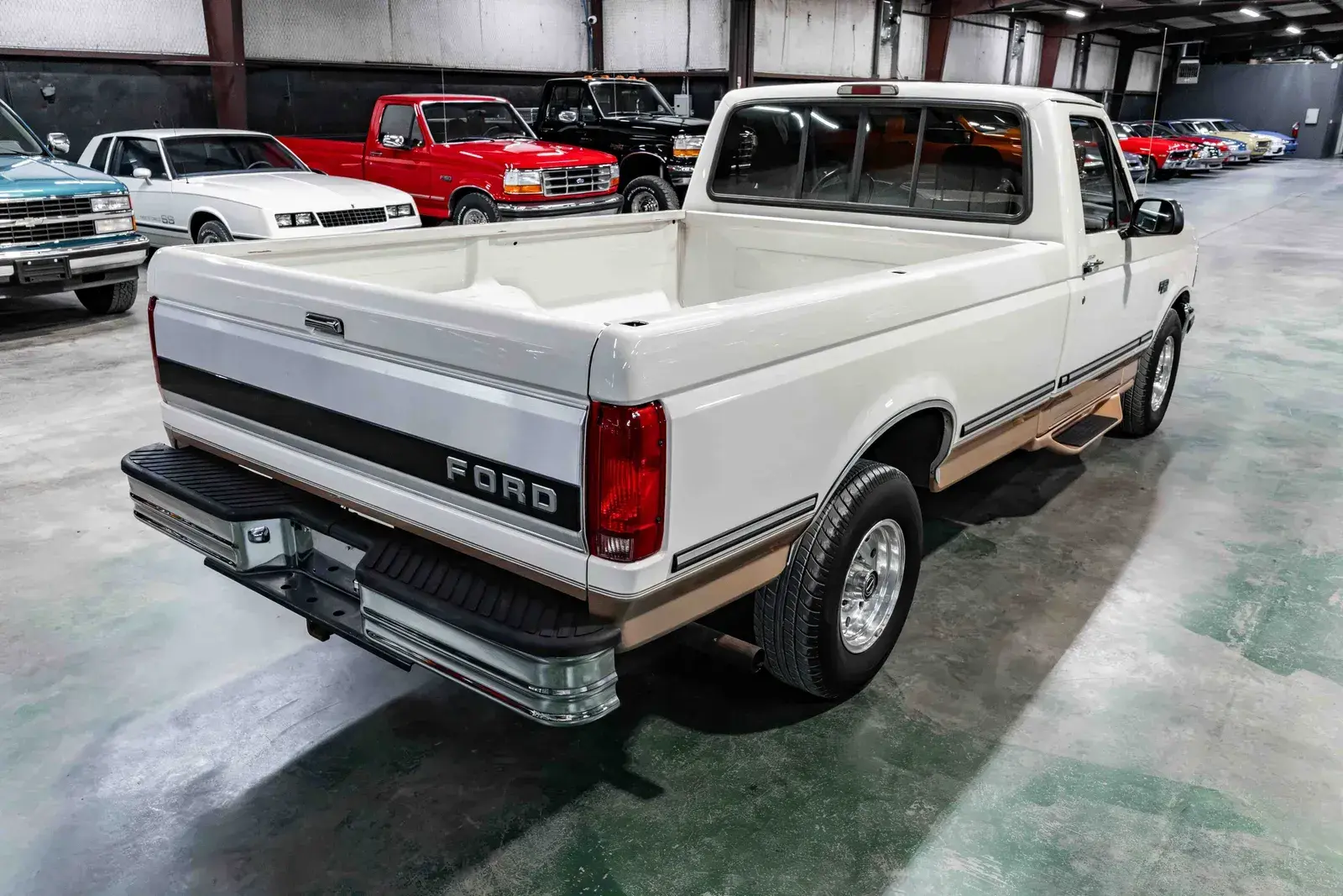 1995 Ford F-150 XLT - 3