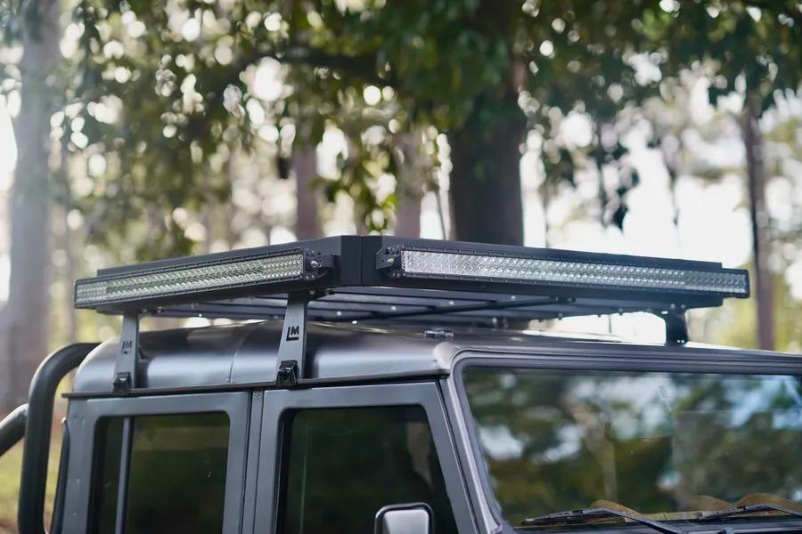 1993 Land Rover Defender “Flying Huntsman” 6x6