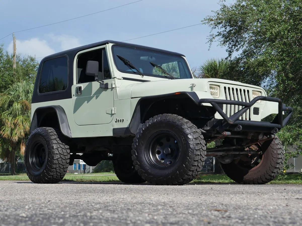  Jeep Wrangler