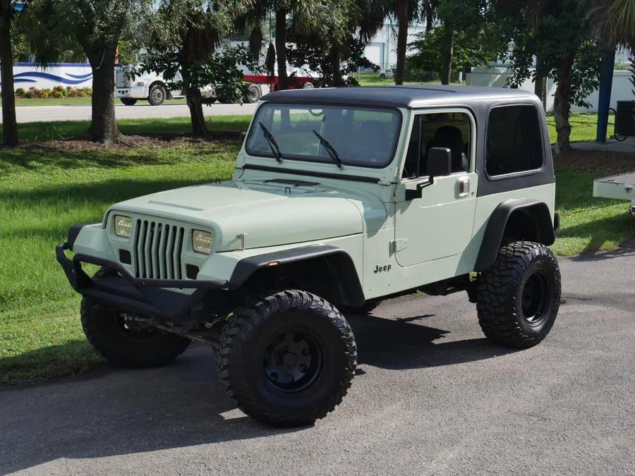 LS-Powered 1995 Jeep Wrangler 4x4