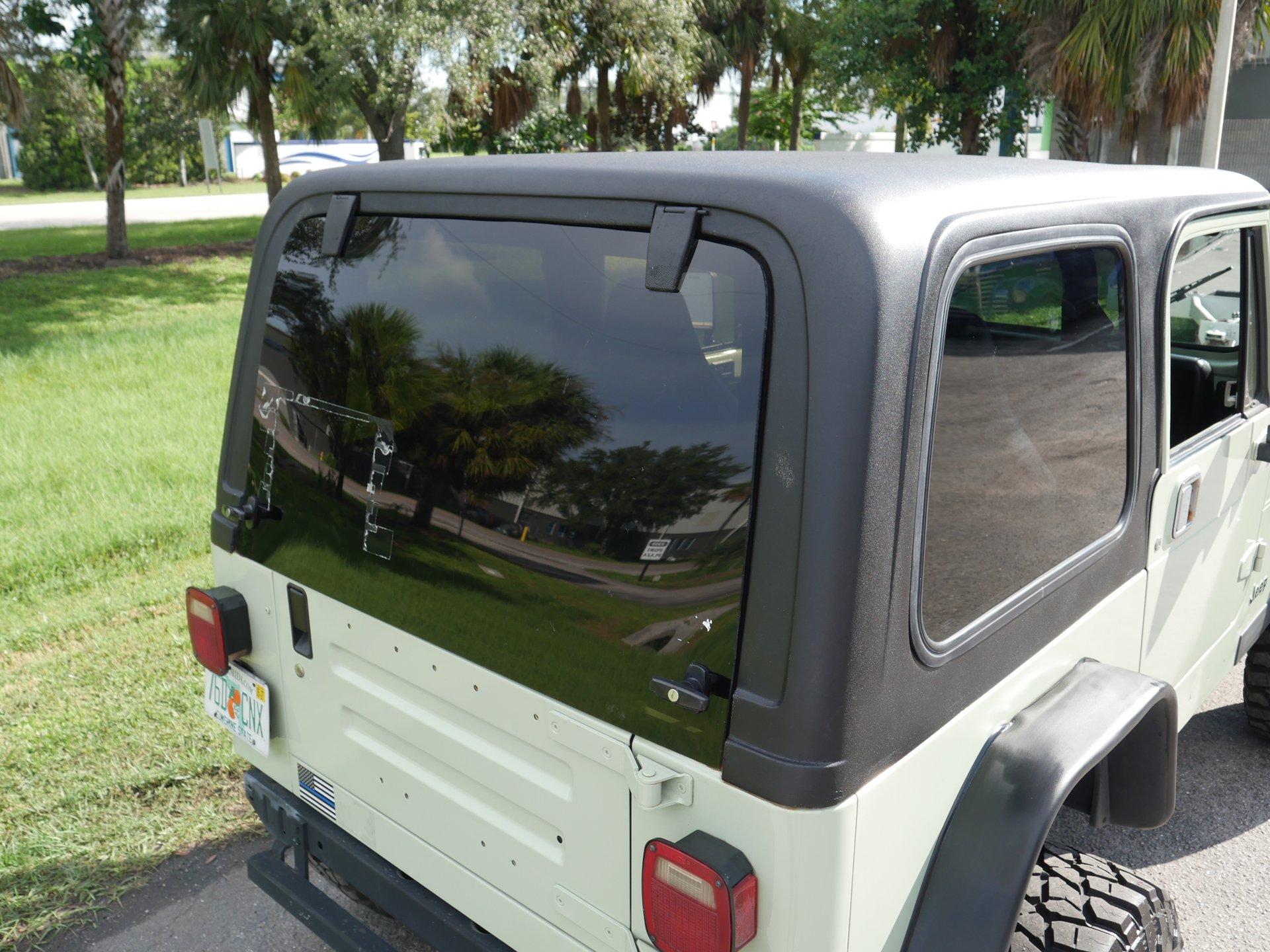 LS-Powered 1995 Jeep Wrangler 4x4