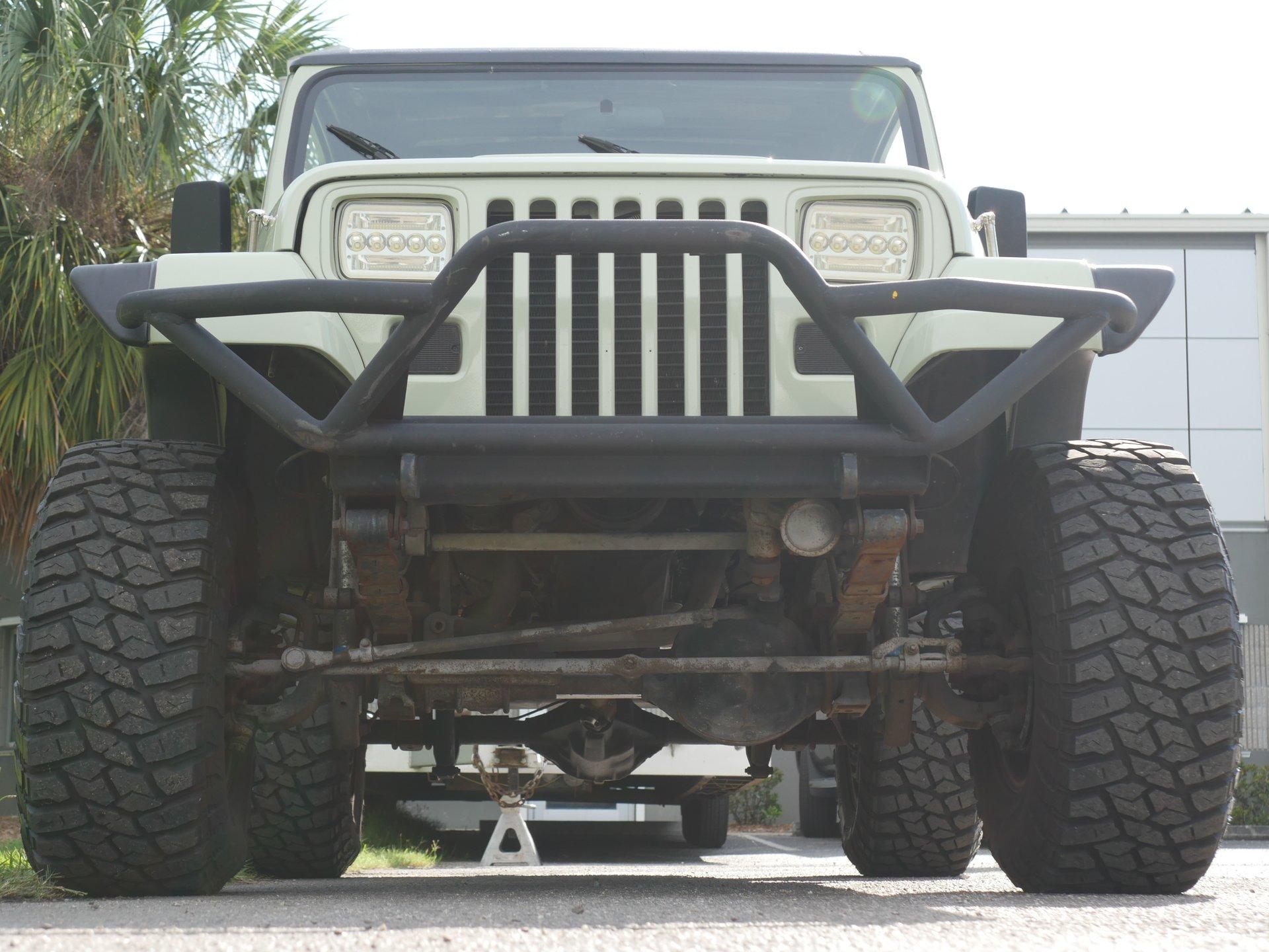 LS-Powered 1995 Jeep Wrangler 4x4