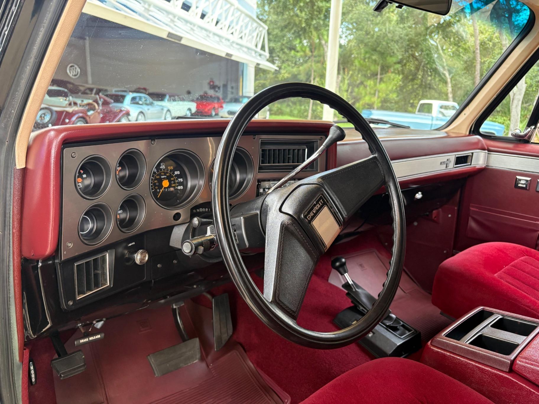 1987 Chevrolet K5 Blazer Silverado