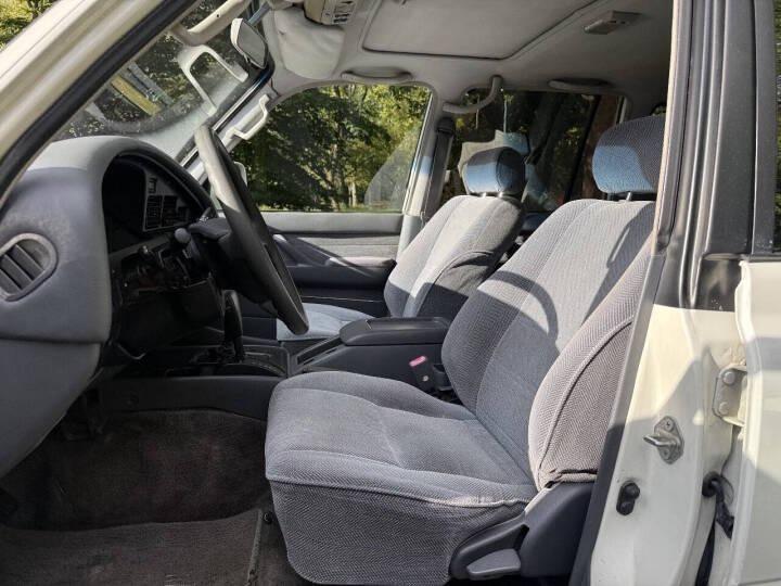 Unmodified 1993 Toyota Land Cruiser