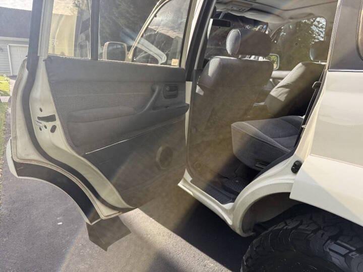 Unmodified 1993 Toyota Land Cruiser