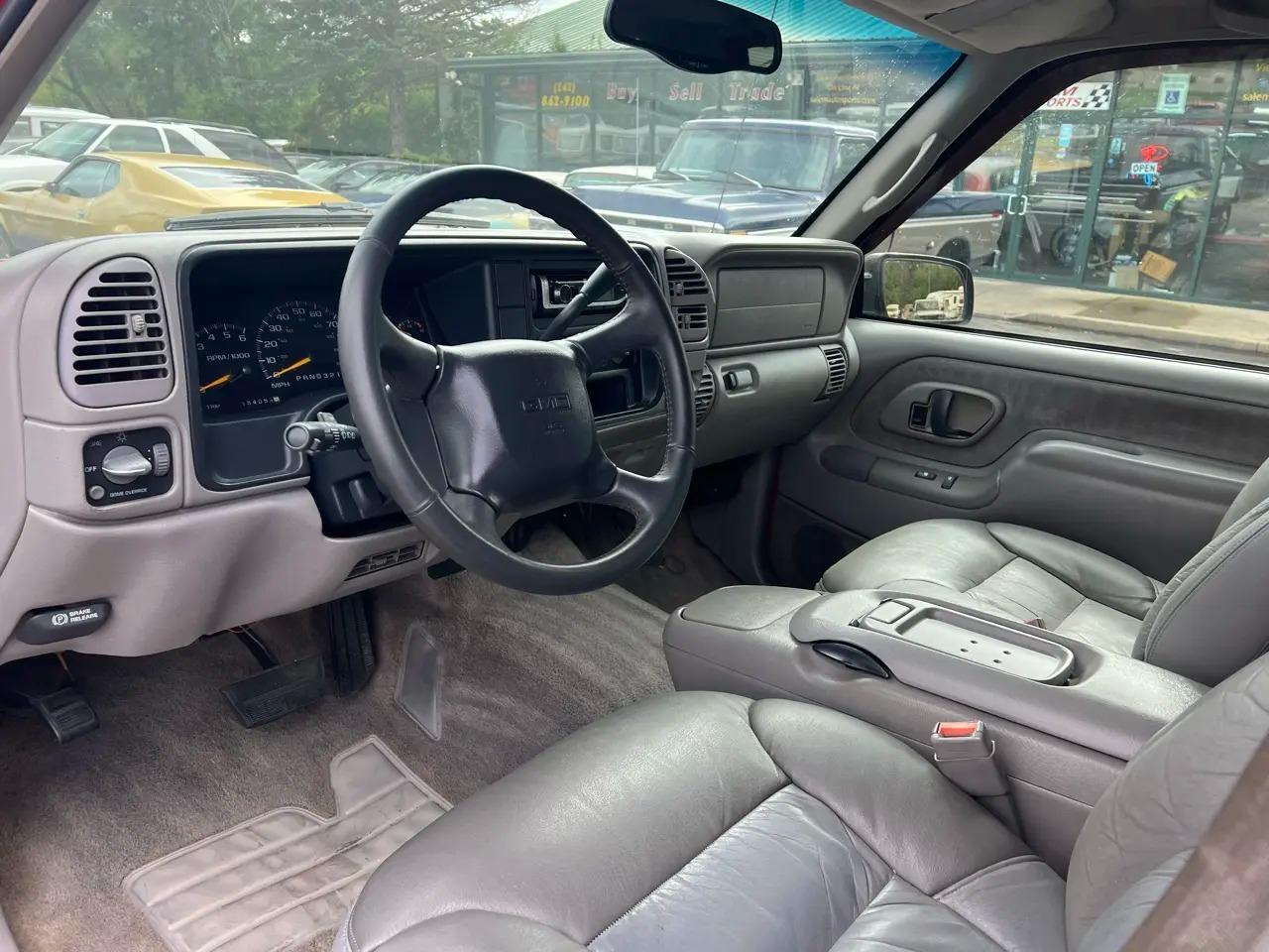 1999 GMC Yukon SLT
