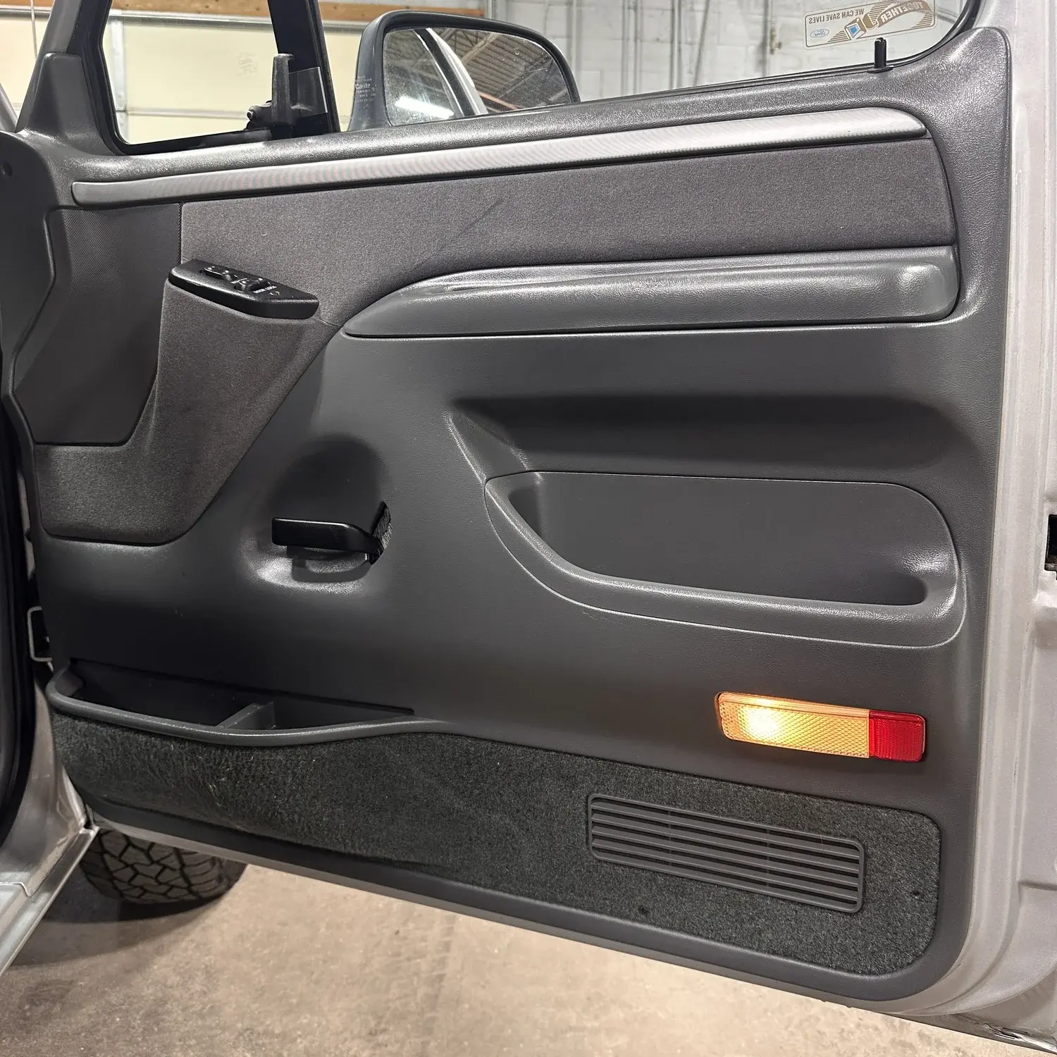 1993 Ford F-150 XLT