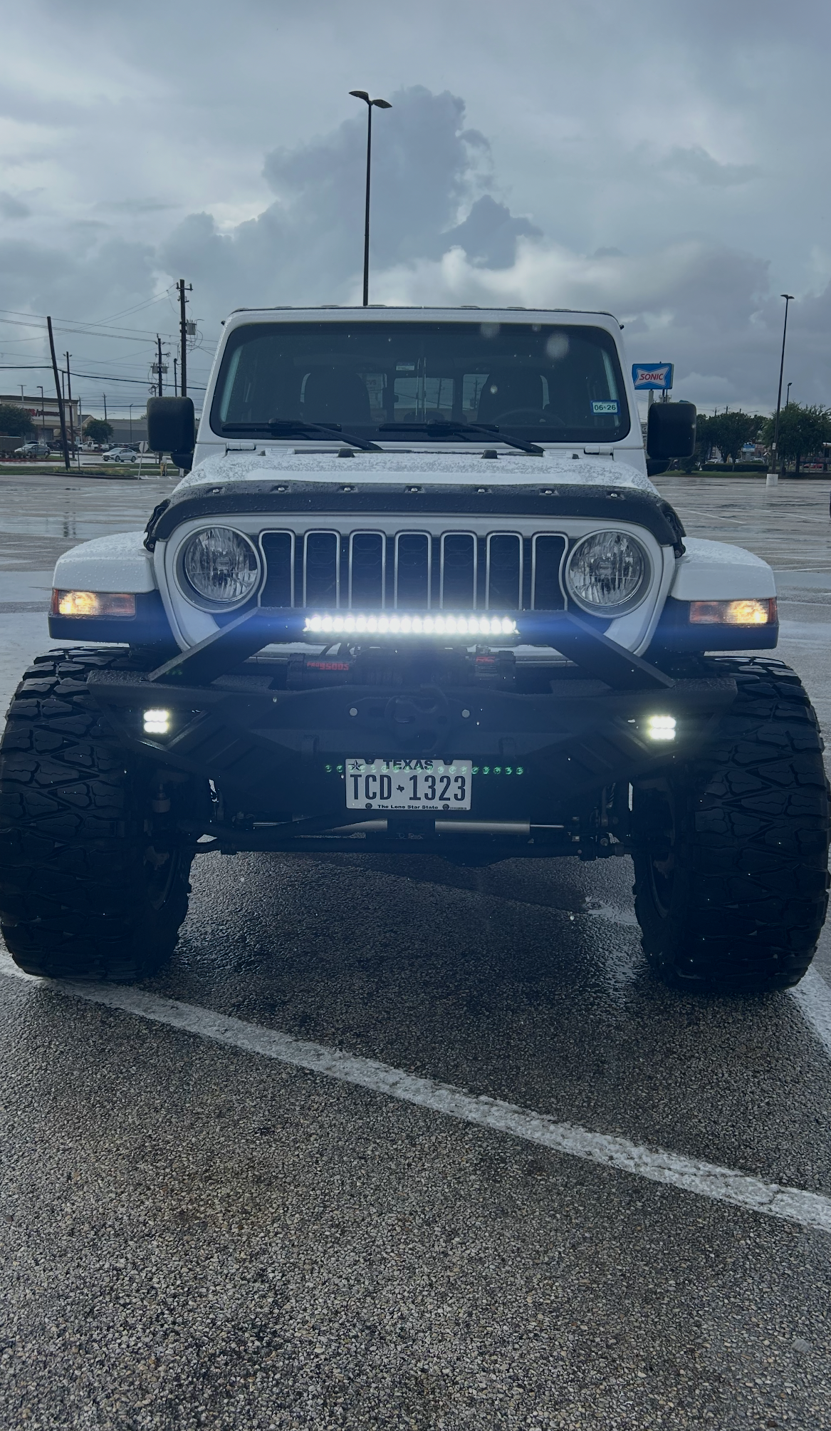 2023 Jeep Gladiator Willys
