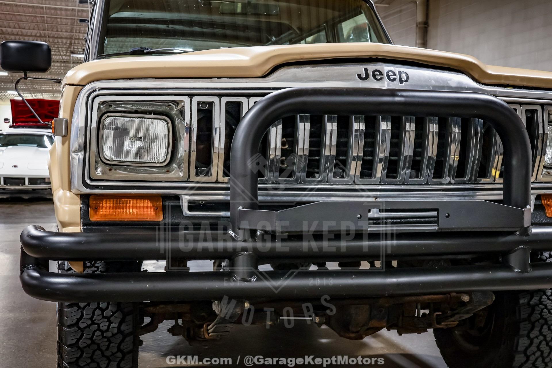 1983 Jeep Cherokee SJ