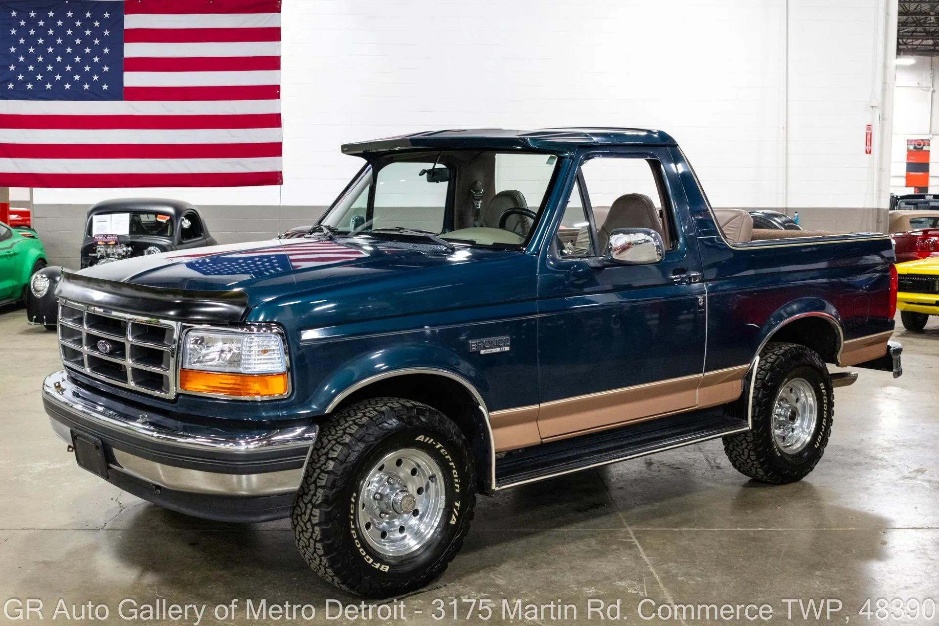 1994 Ford Bronco Eddie Bauer - 4