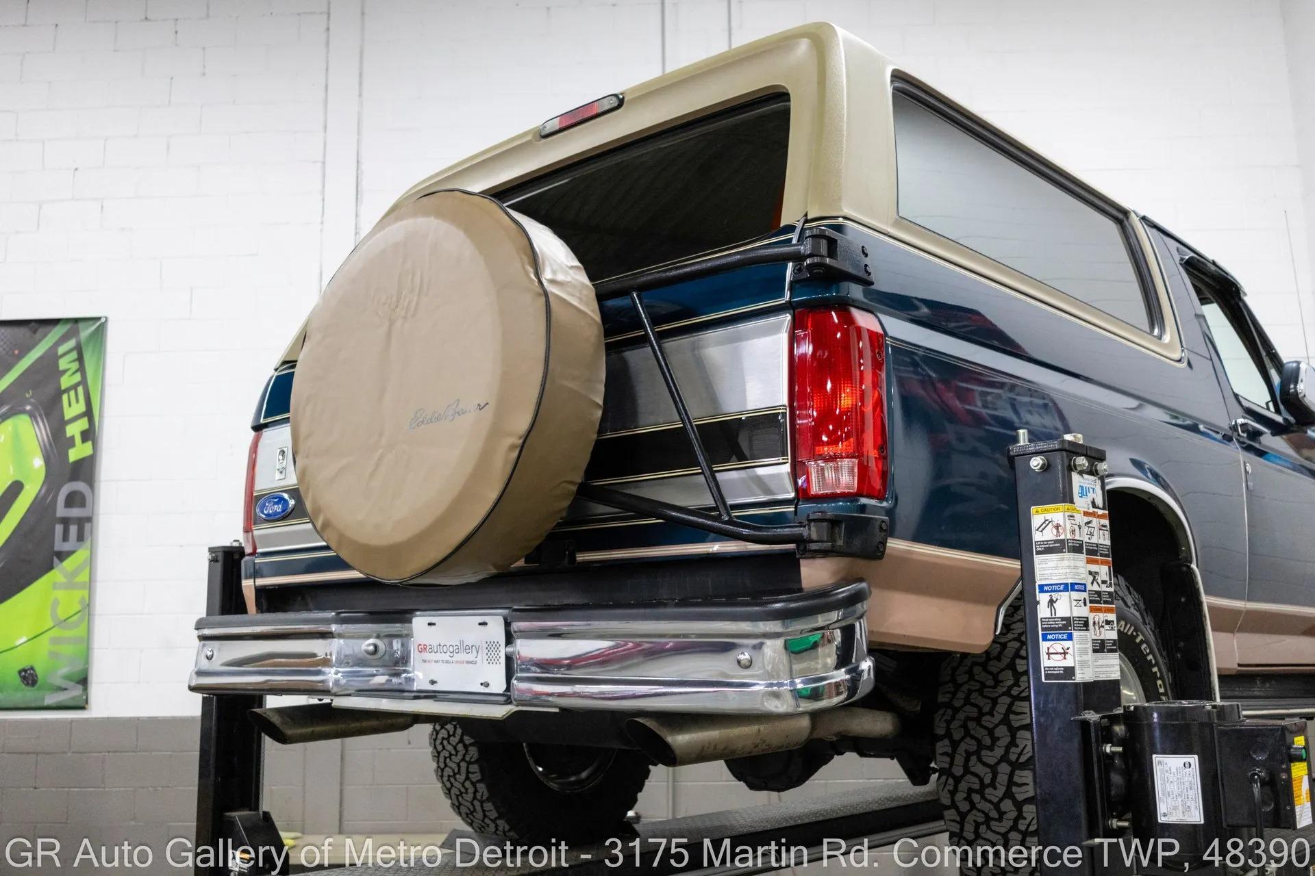 1994 Ford Bronco Eddie Bauer