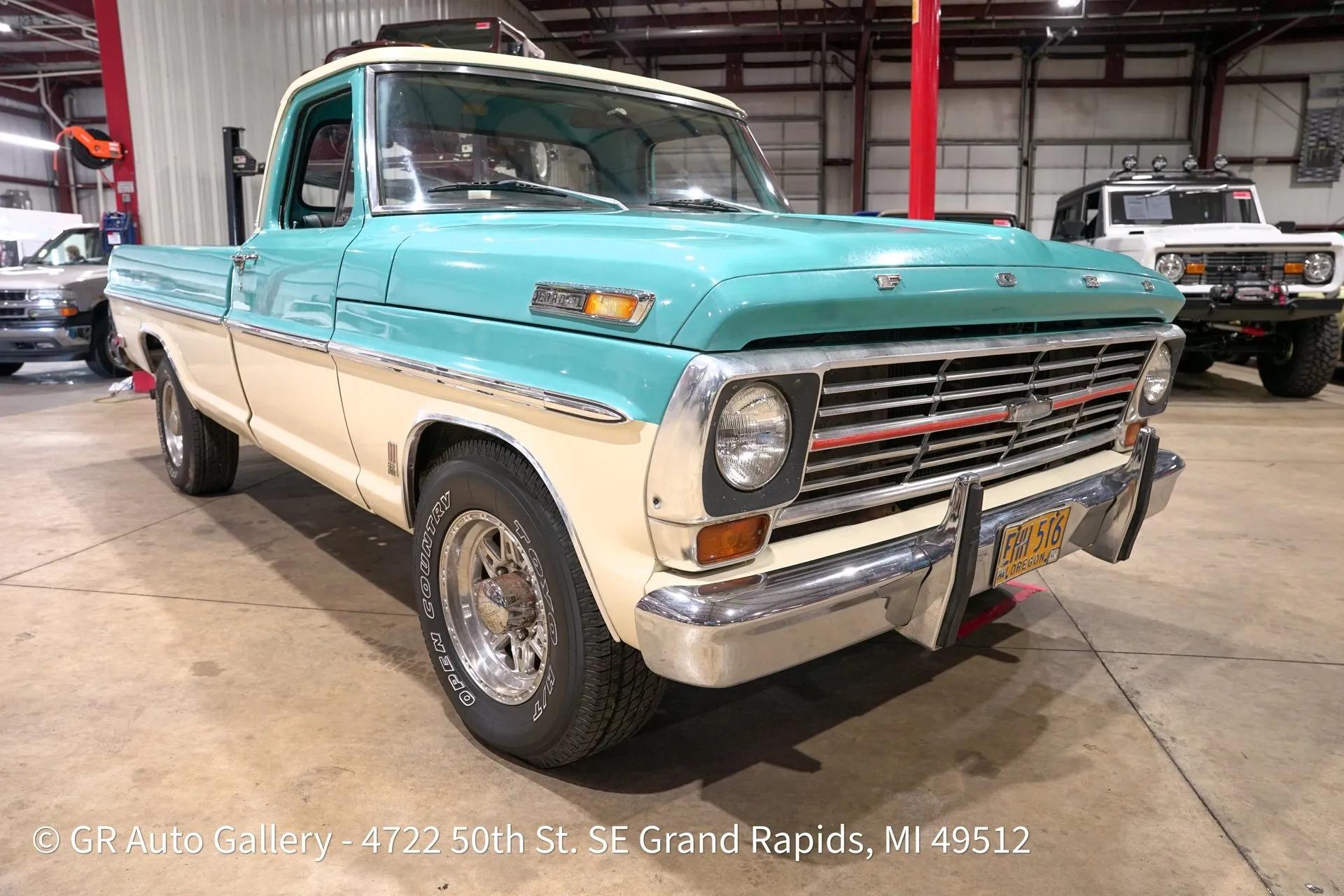 1968 Ford F-250 Custom Cab