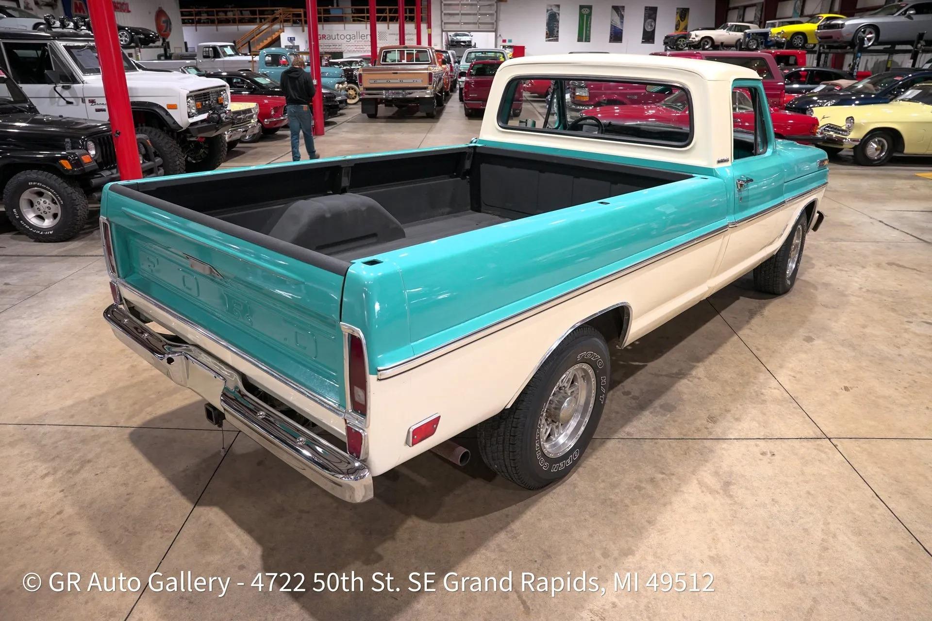 1968 Ford F-250 Custom Cab