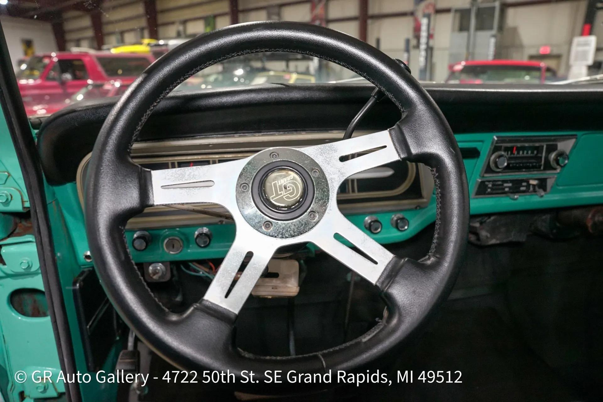 1968 Ford F-250 Custom Cab