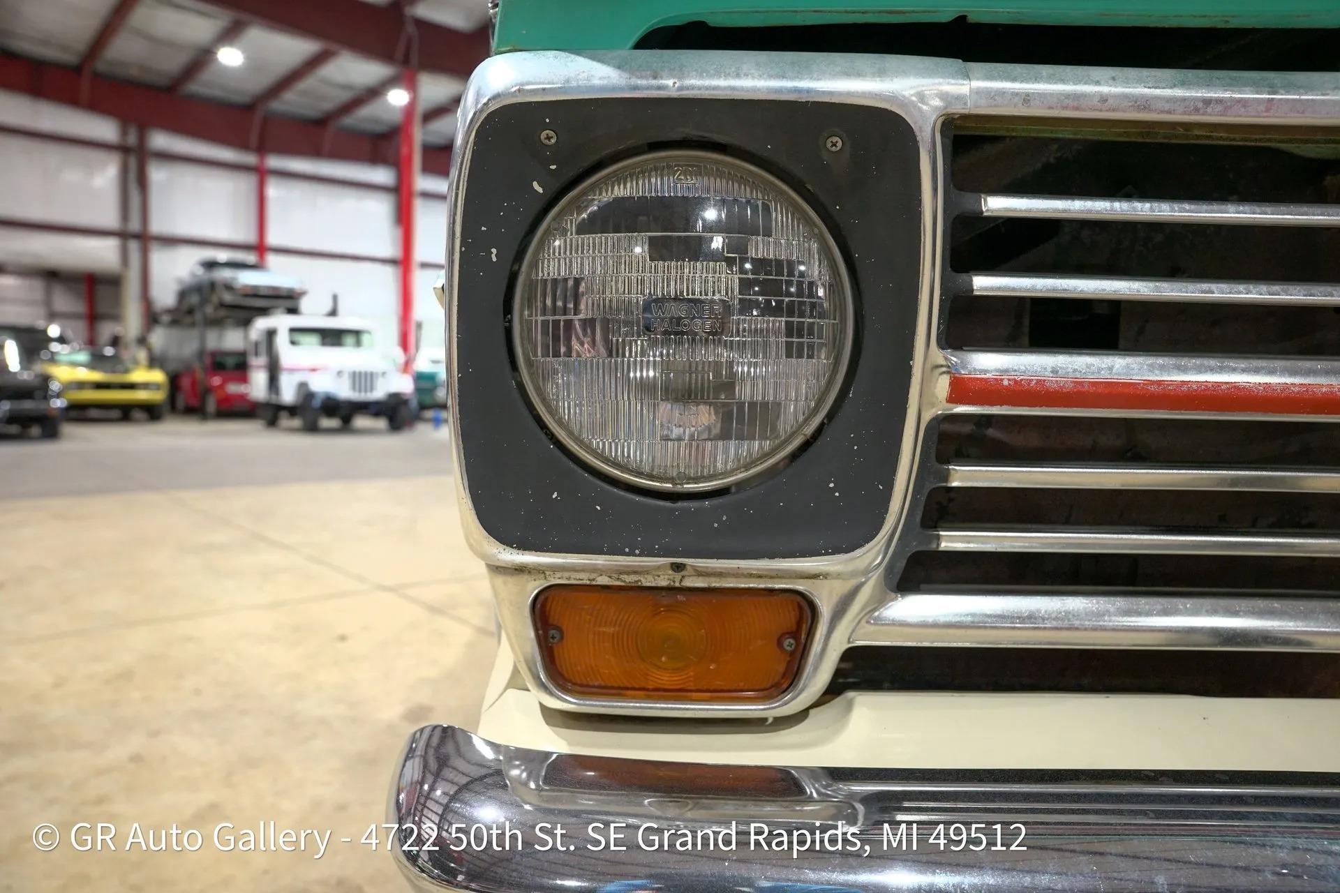 1968 Ford F-250 Custom Cab