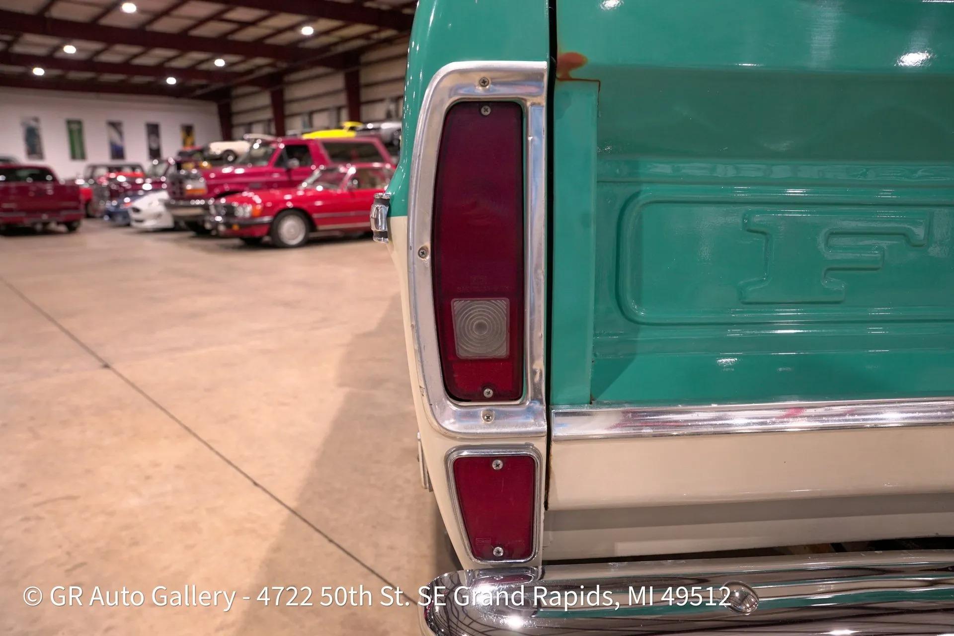 1968 Ford F-250 Custom Cab