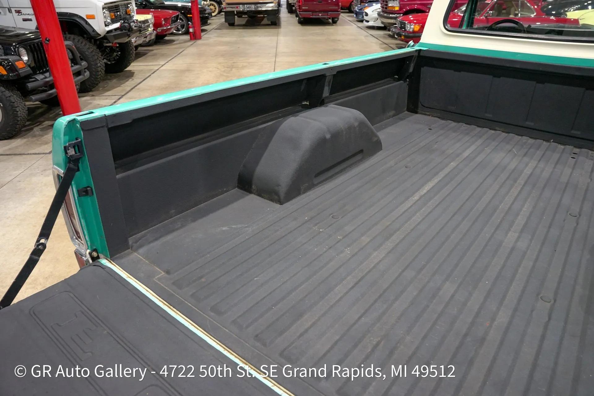 1968 Ford F-250 Custom Cab
