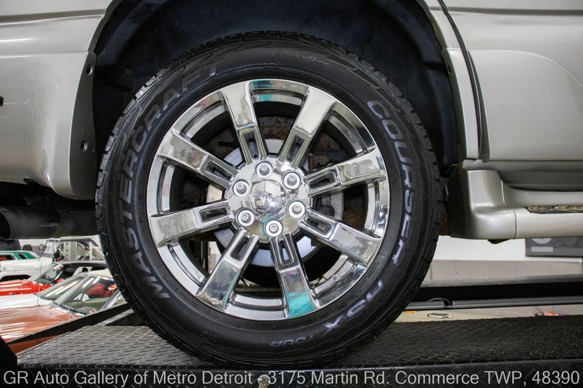 2005 GMC Yukon Denali