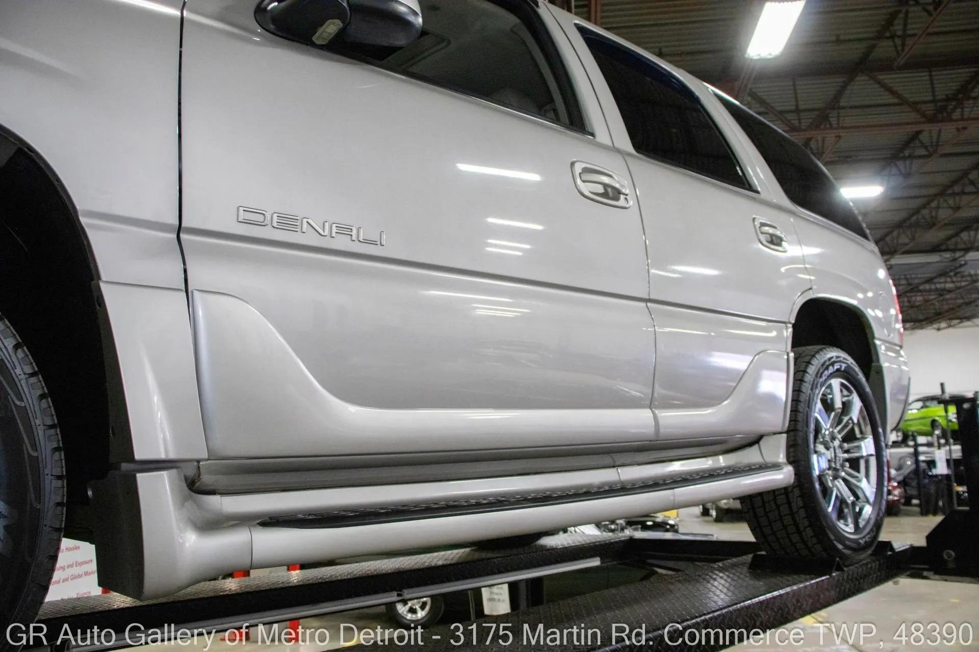 2005 GMC Yukon Denali