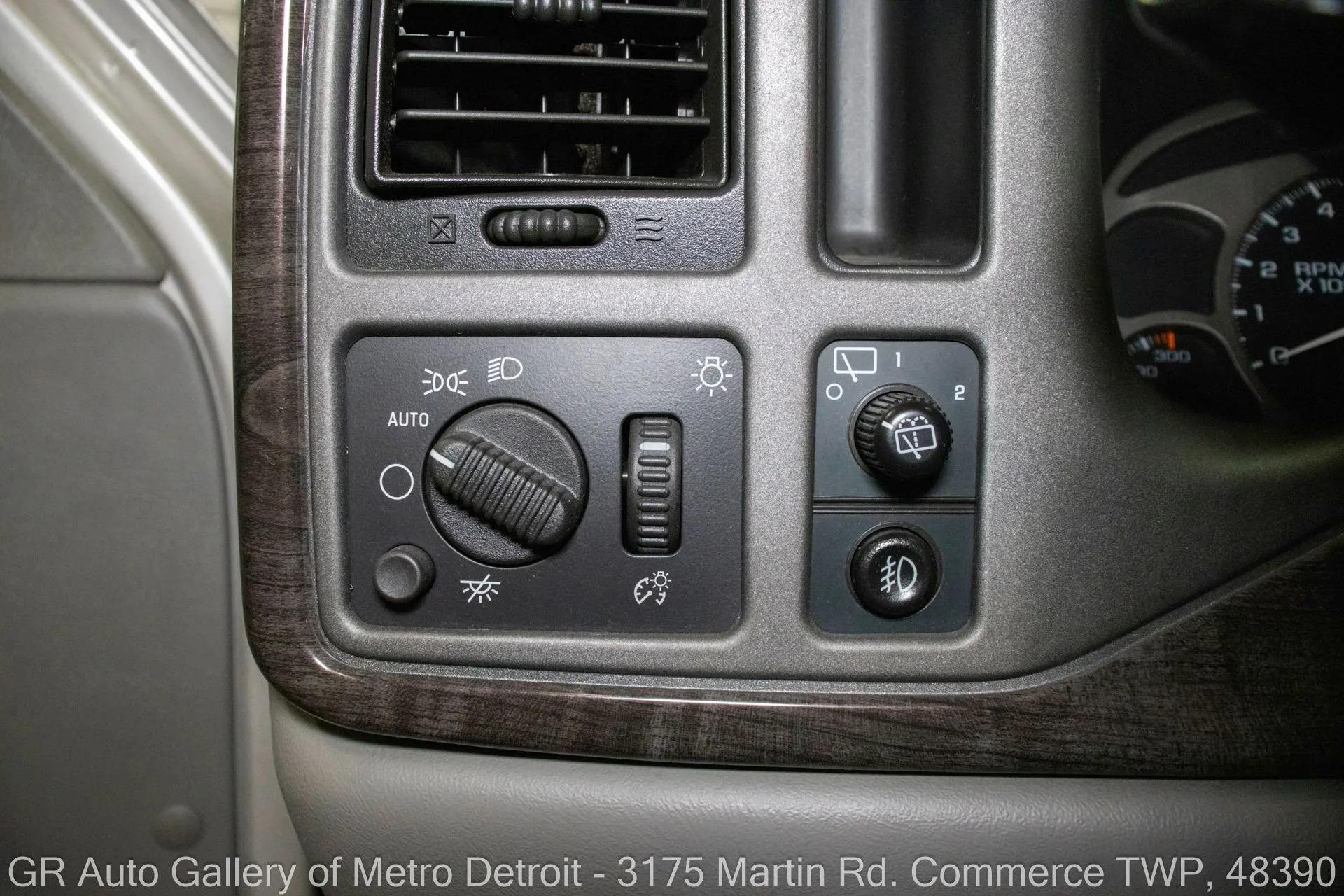2005 GMC Yukon Denali