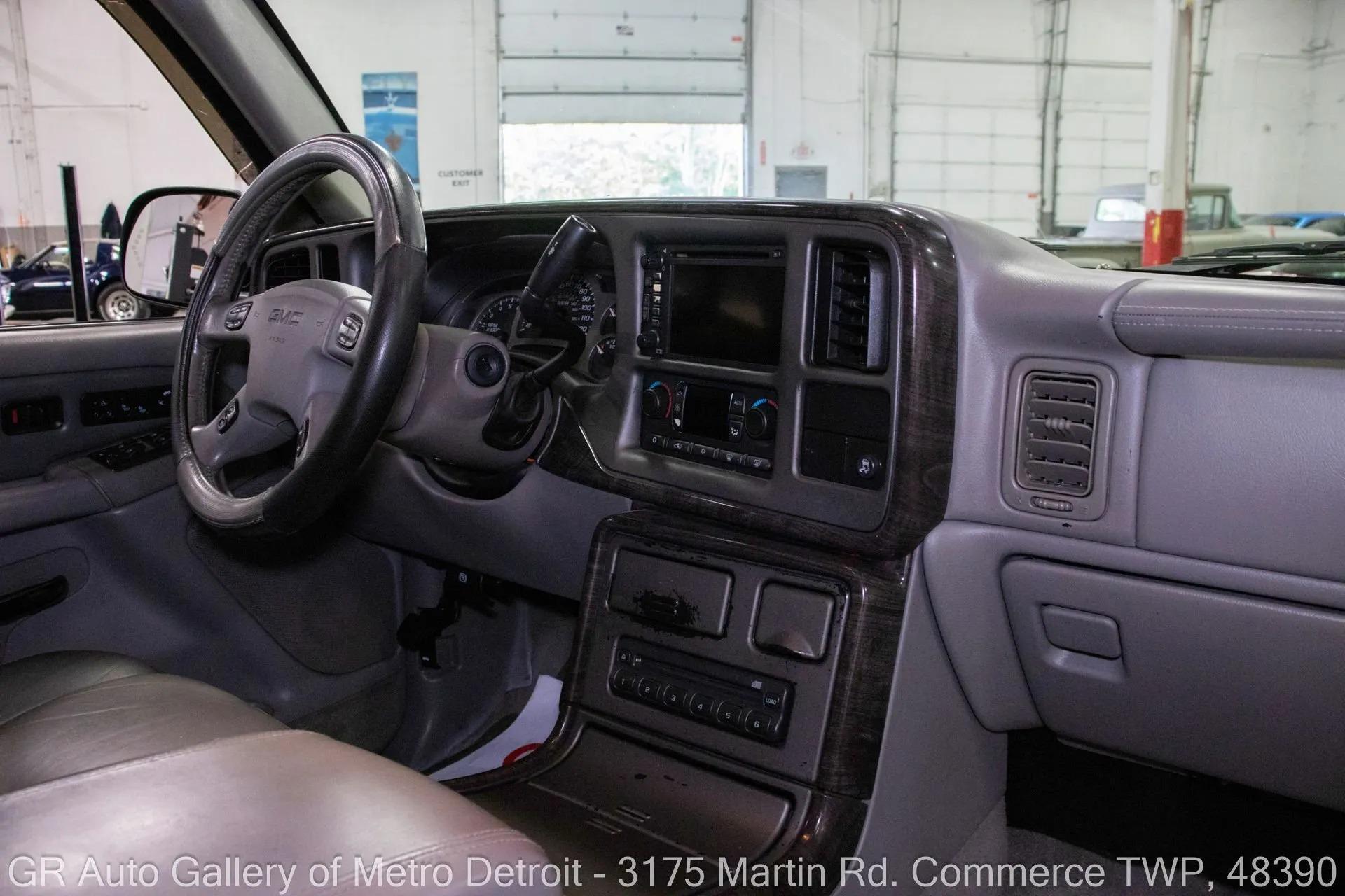 2005 GMC Yukon Denali