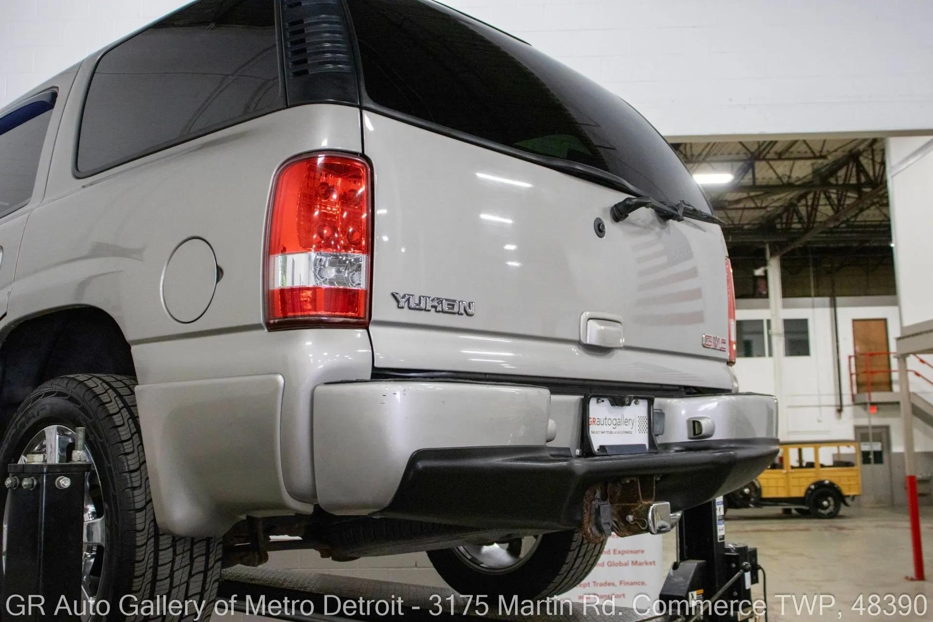 2005 GMC Yukon Denali