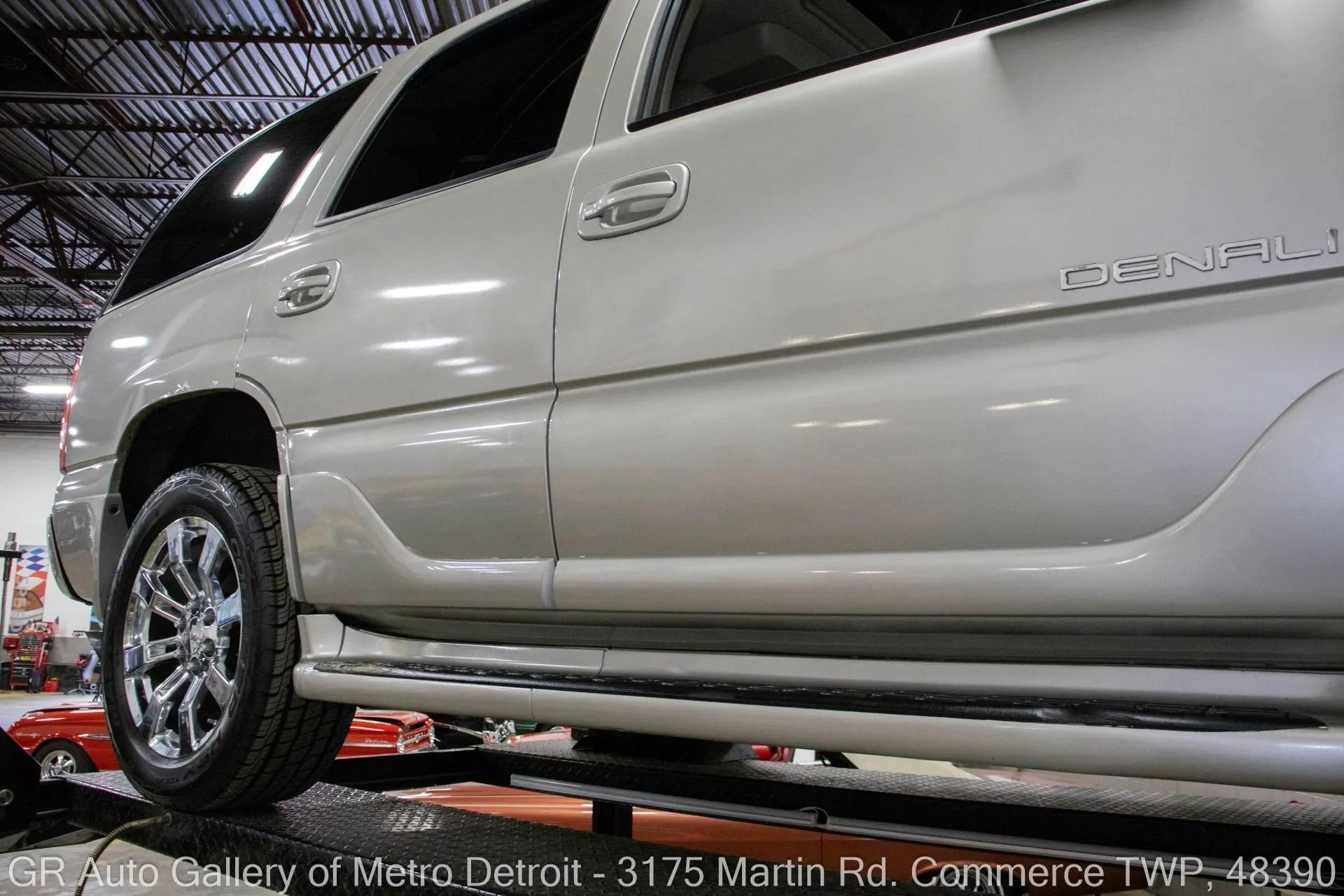 2005 GMC Yukon Denali