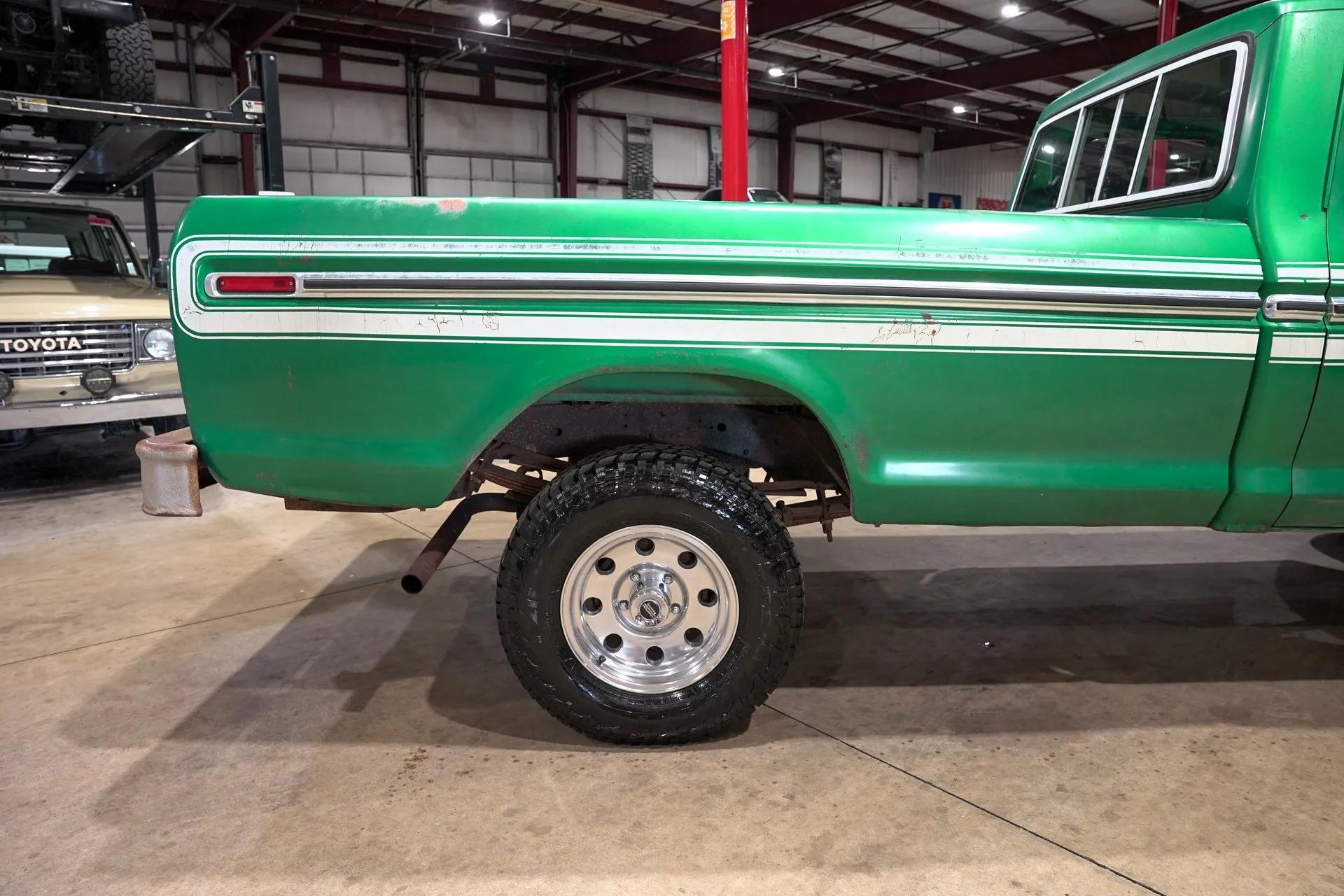 1976 Ford F-150 Custom Explorer