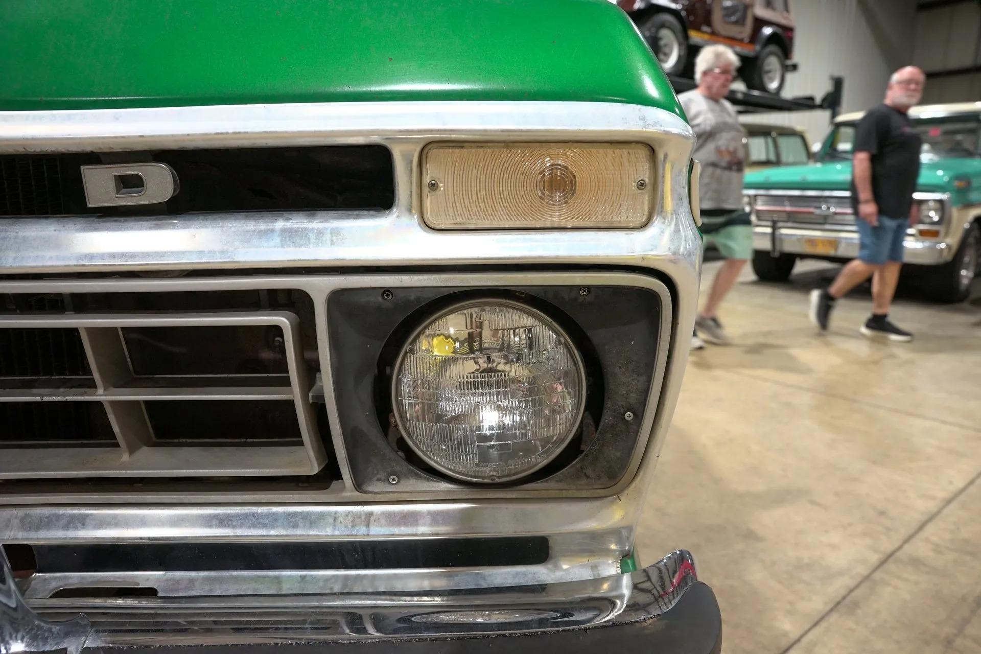 1976 Ford F-150 Custom Explorer