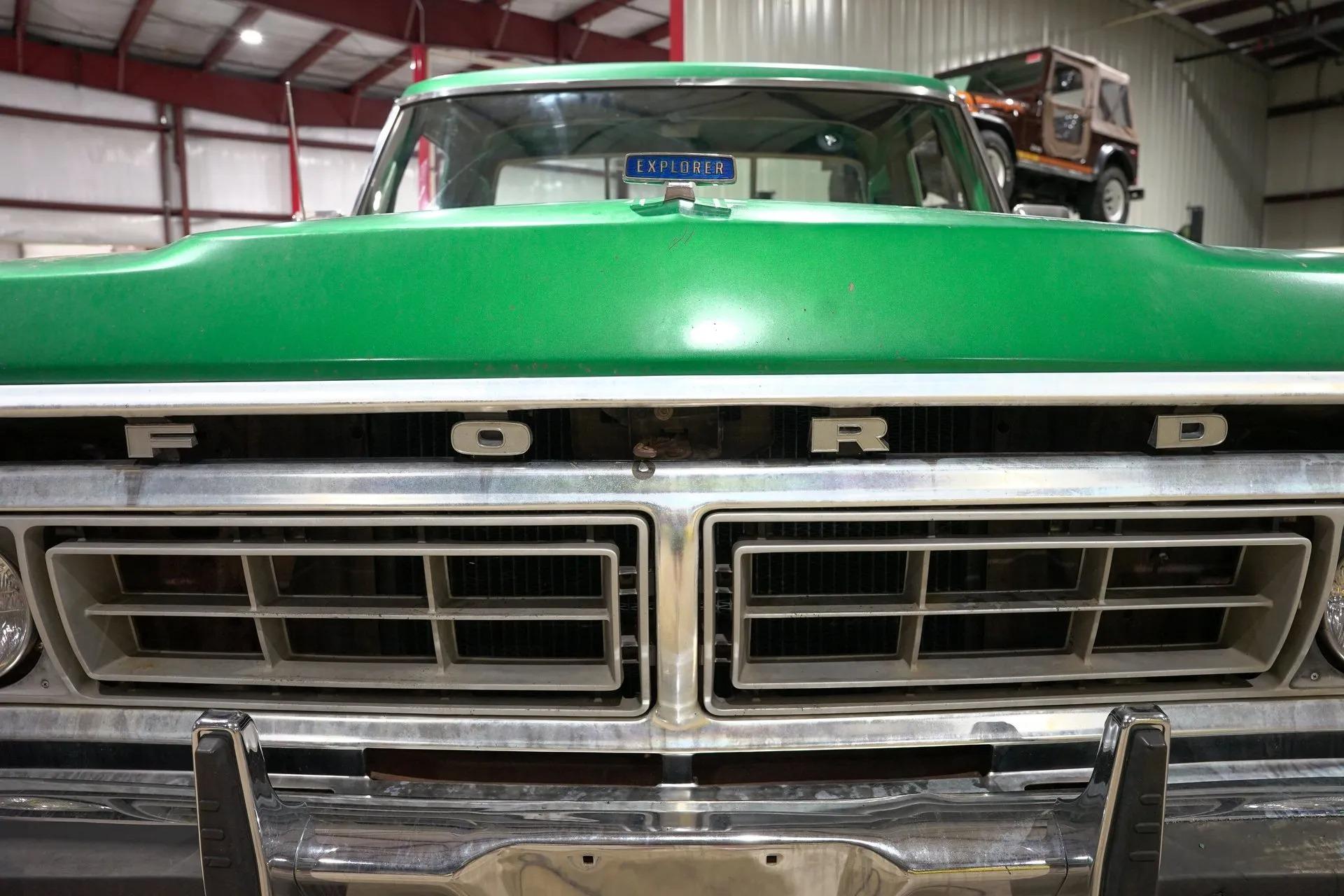 1976 Ford F-150 Custom Explorer