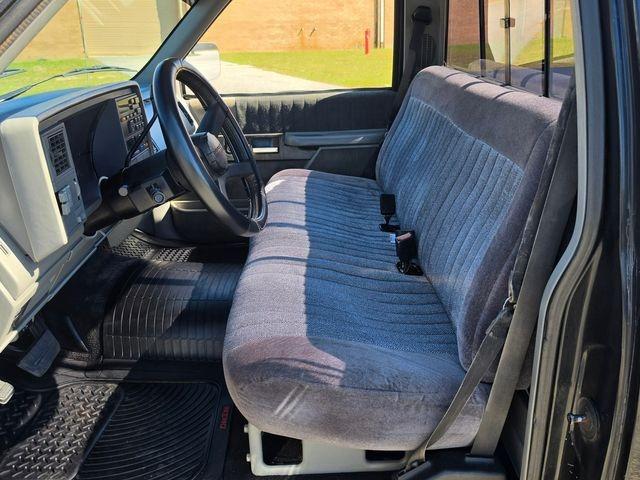 1994 Chevrolet C1500 Silverado SWB