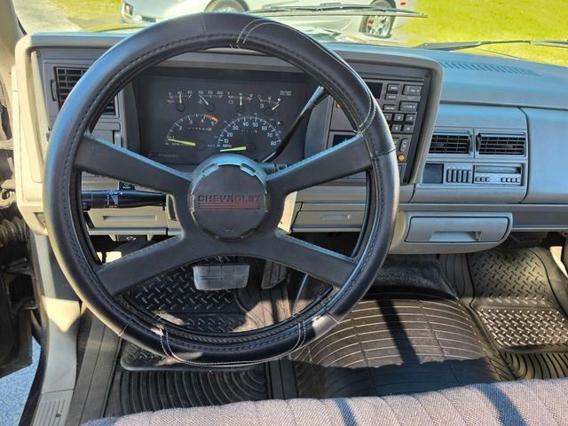 1994 Chevrolet C1500 Silverado SWB