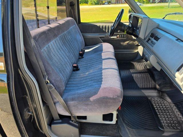 1994 Chevrolet C1500 Silverado SWB