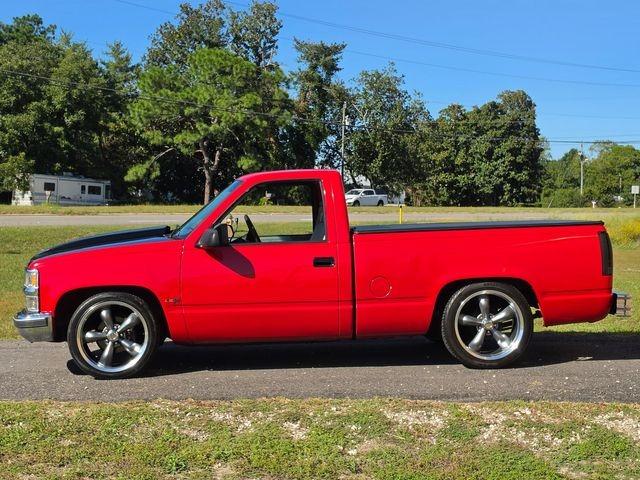 LS-Swapped 1993 Chevrolet C1500