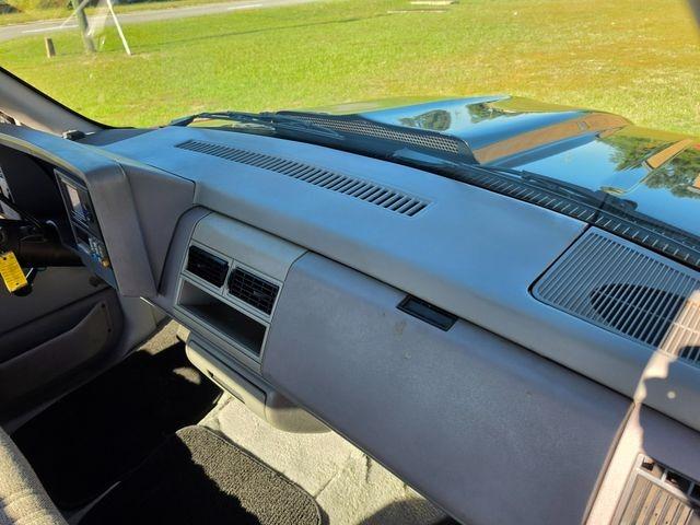 LS-Swapped 1993 Chevrolet C1500