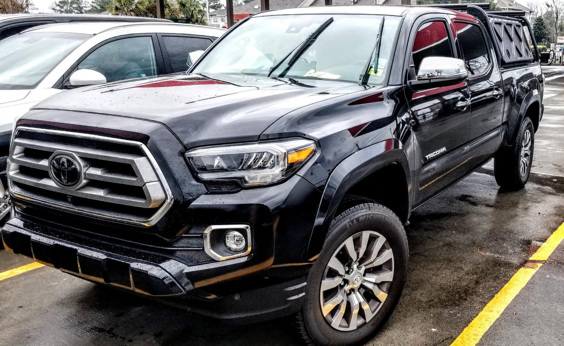 2021 Toyota Tacoma Limited - 2
