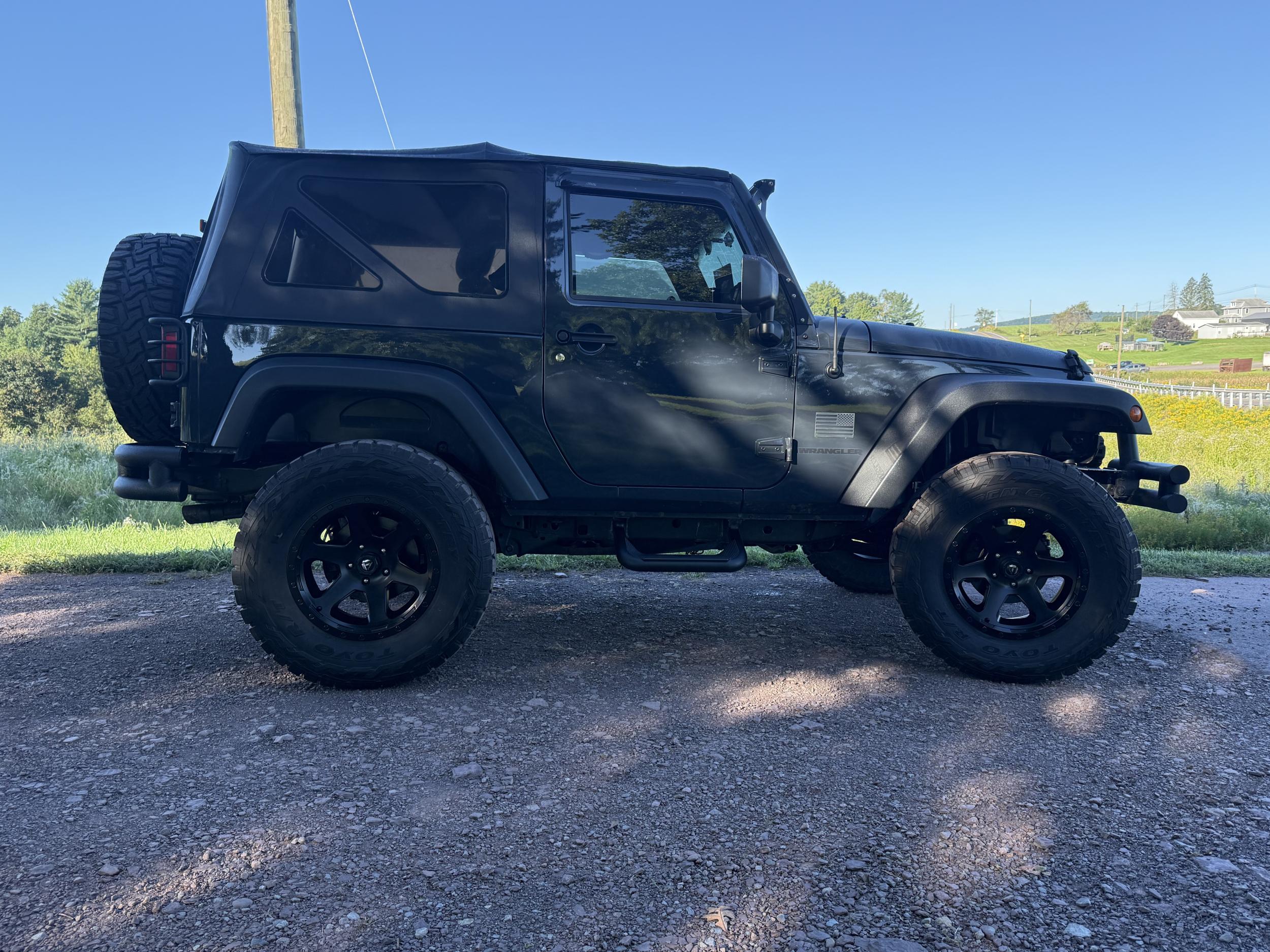 2017 Jeep Wrangler Willys Wheeler - 4