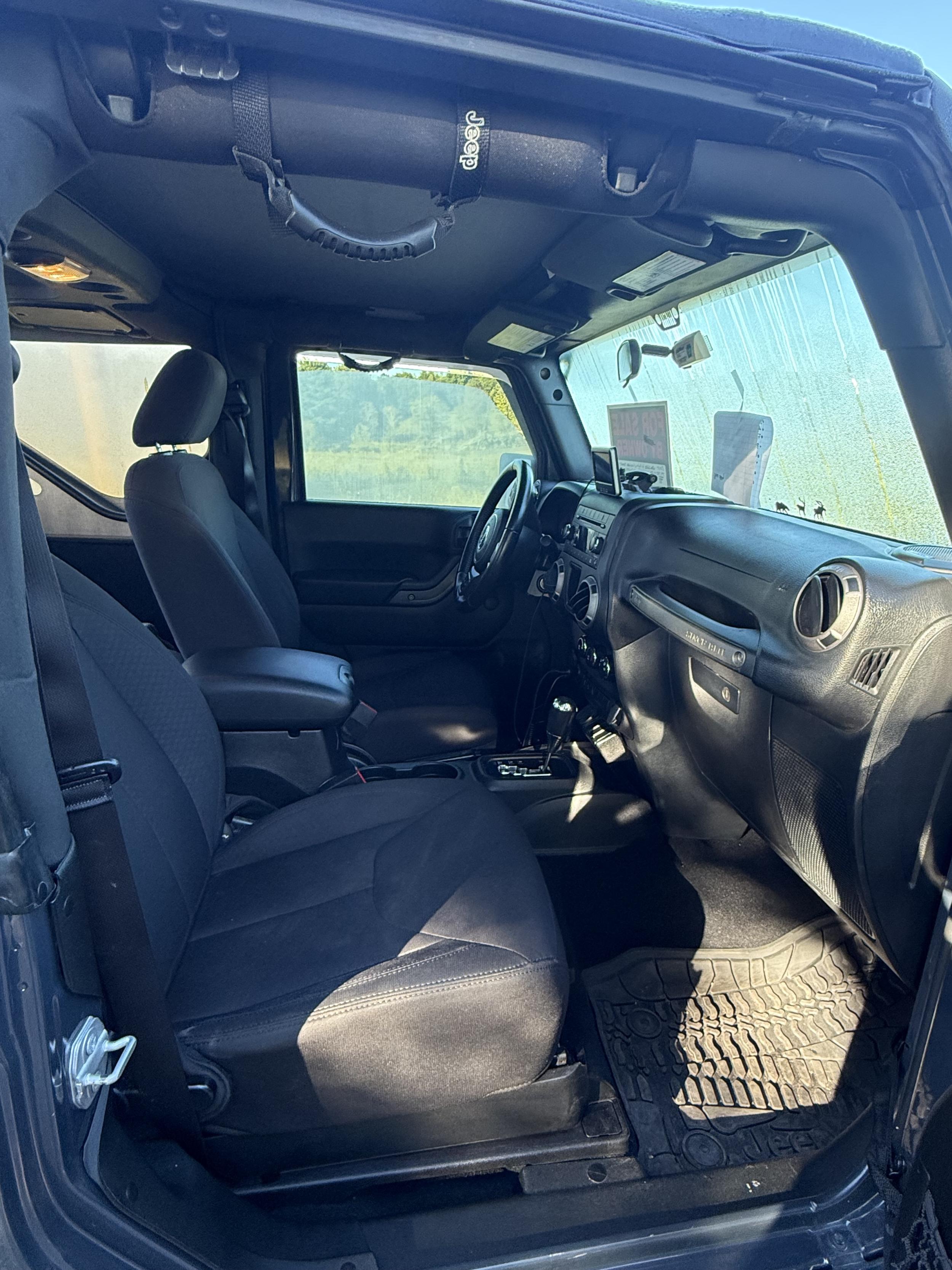 2017 Jeep Wrangler Willys Wheeler
