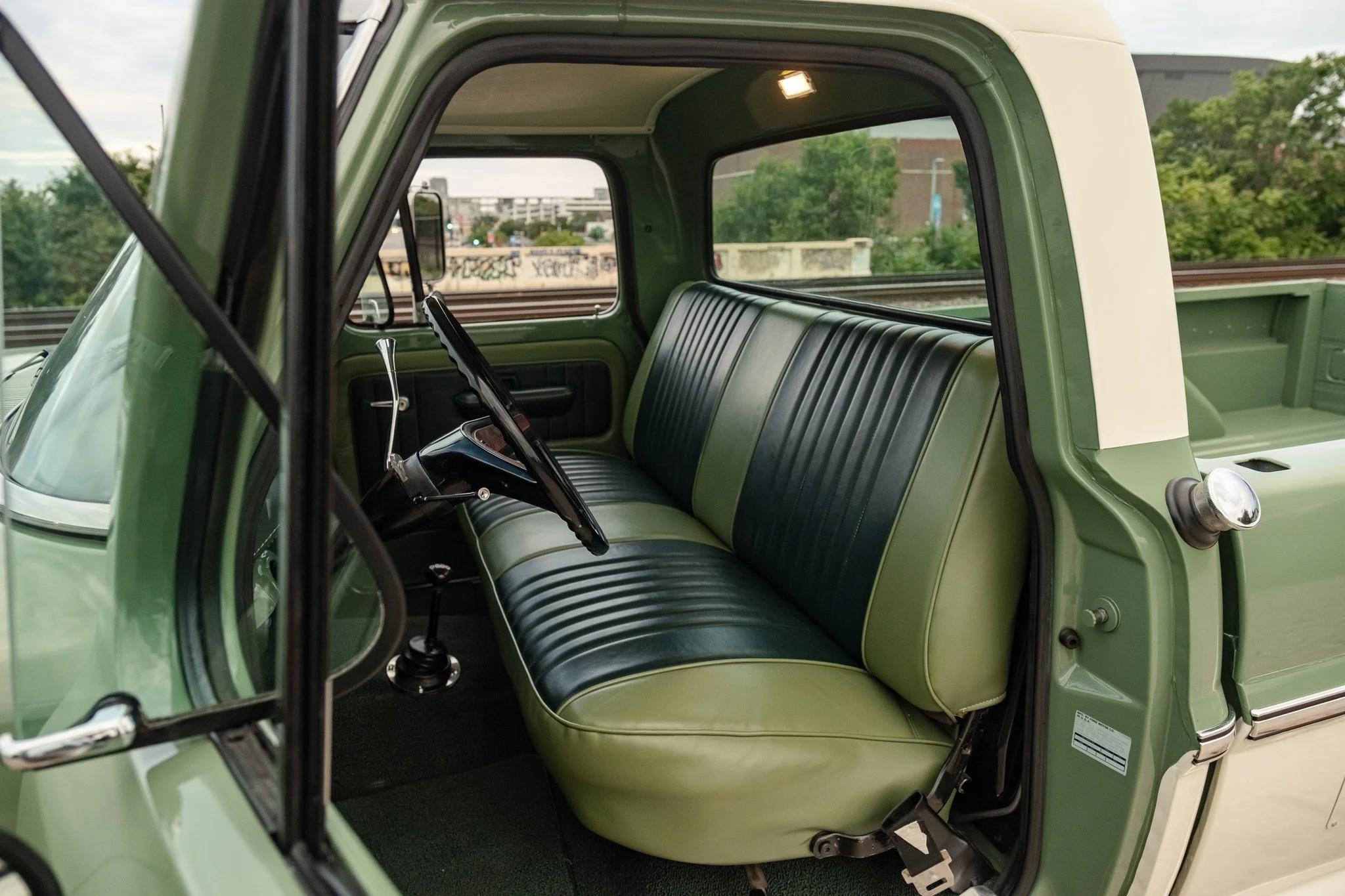 Refurbished 1972 Ford F-250 Highboy