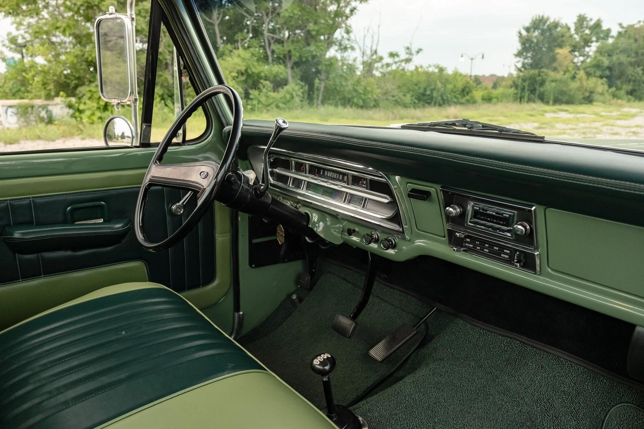 Refurbished 1972 Ford F-250 Highboy