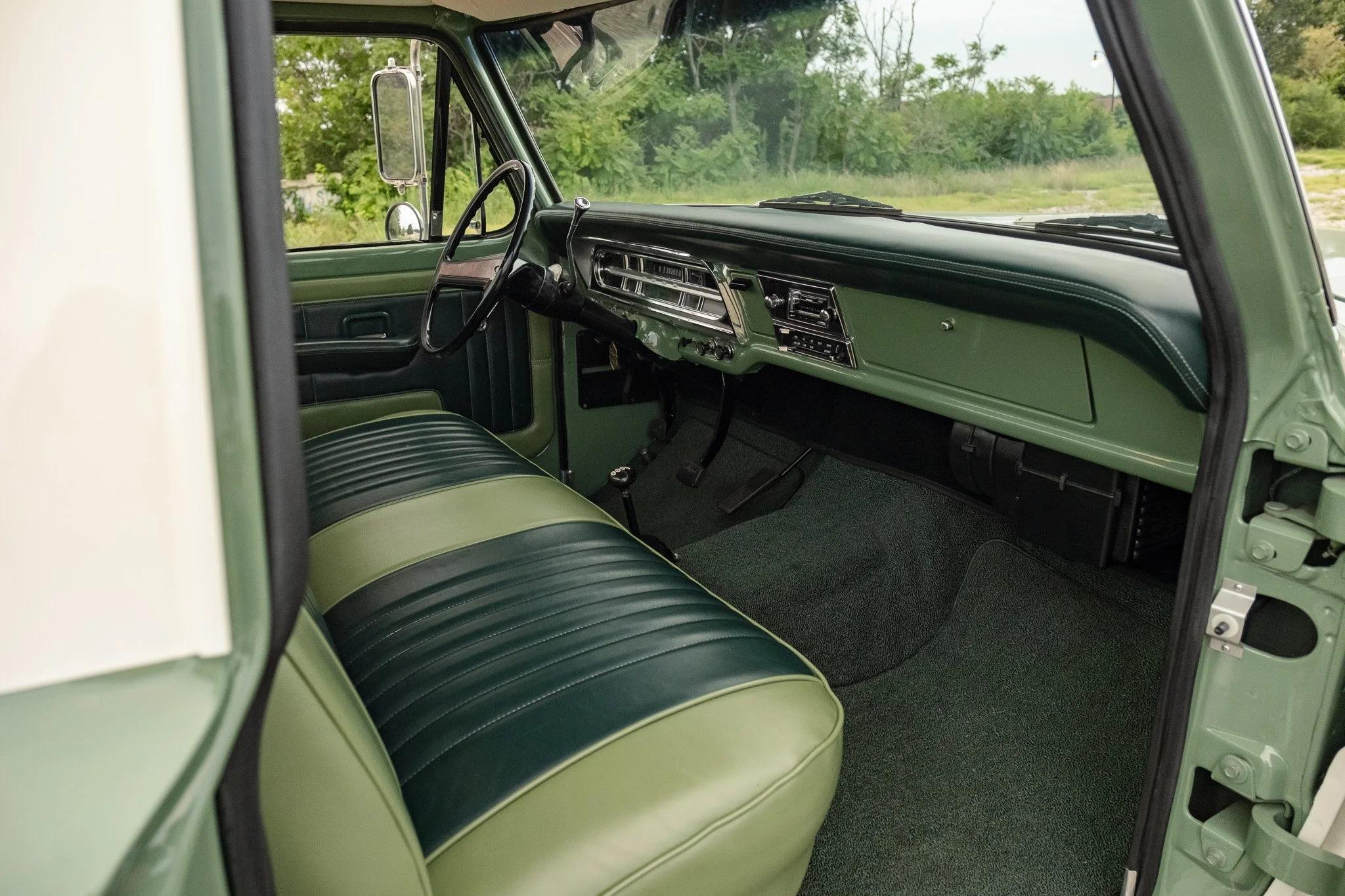 Refurbished 1972 Ford F-250 Highboy