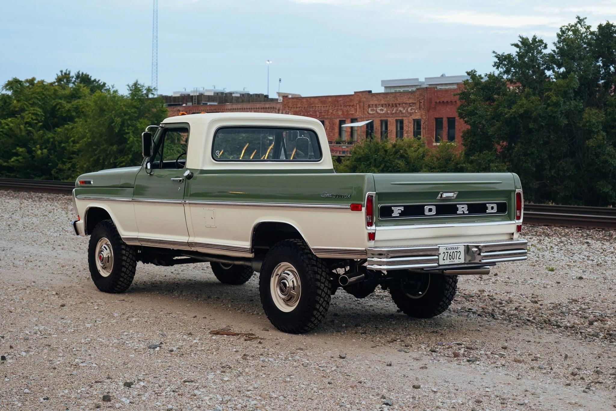Refurbished 1972 Ford F-250 Highboy - 4