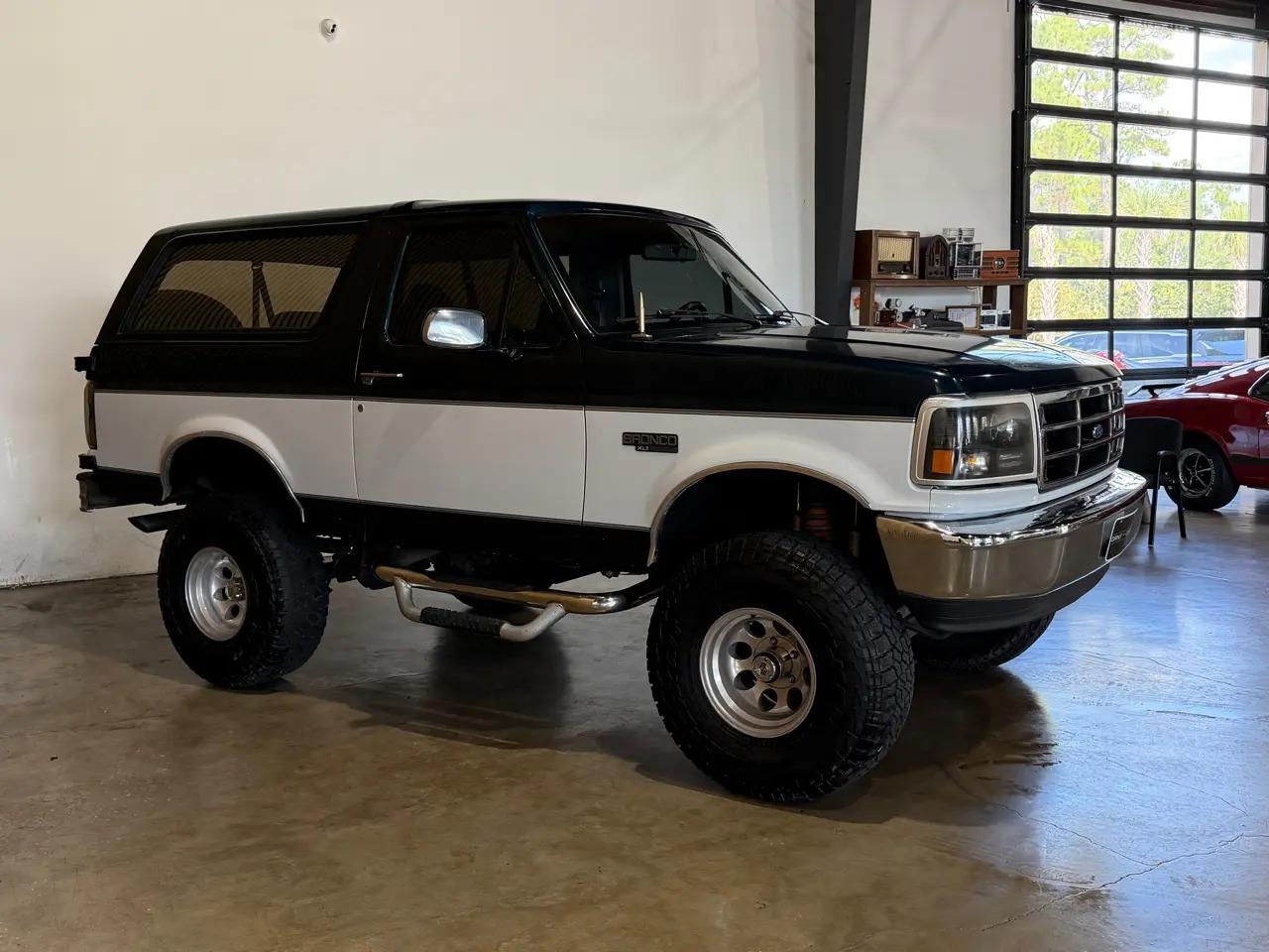 1995 Ford Bronco XL