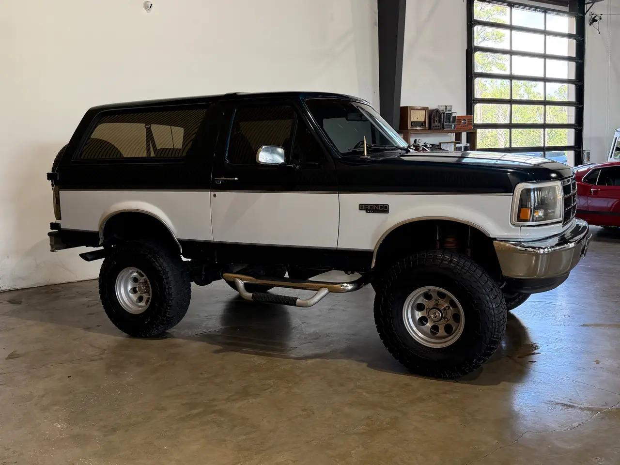 1995 Ford Bronco XL