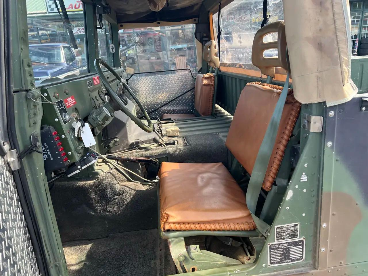 1989 AM General Humvee M998