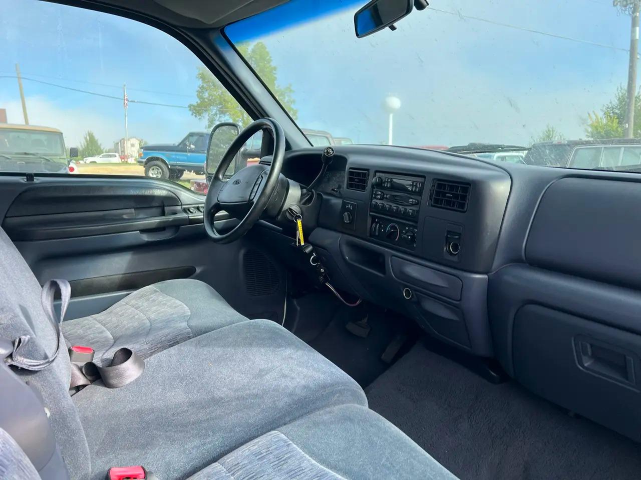 2000 Ford Super Duty F-350 XLT