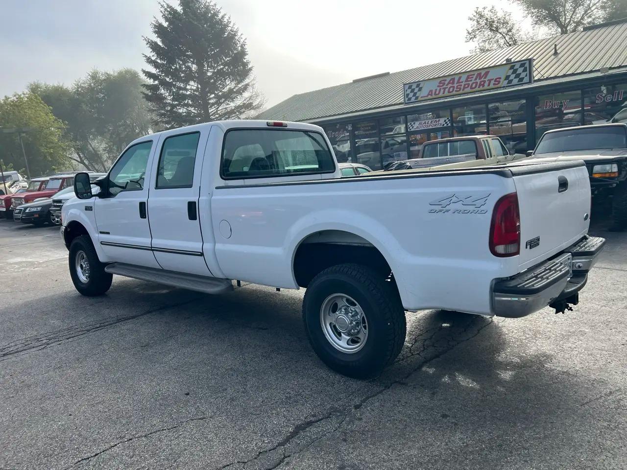 2000 Ford Super Duty F-350 XLT