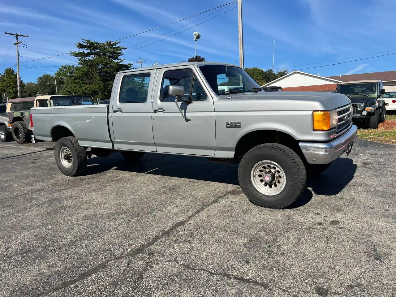 1989 Ford F-350 Custom - 2